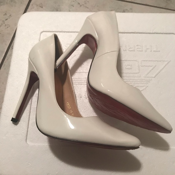 Shoes - Picture 3 of 3